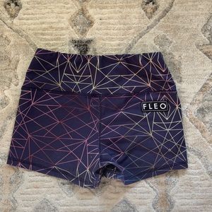 Adorable high rise fleo booty shorts